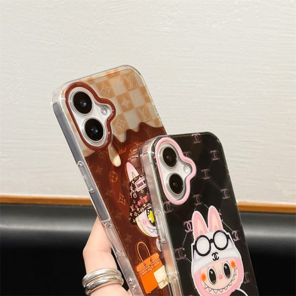 LABUBU スマホケース ハイブランド  magsafe iphoneケース キャラクター ラブブ iphone16/16pro ケース labubu シャネル ラブブ アイフォン ケース iphone15/14/13 ケース お揃い - 画像 (8)