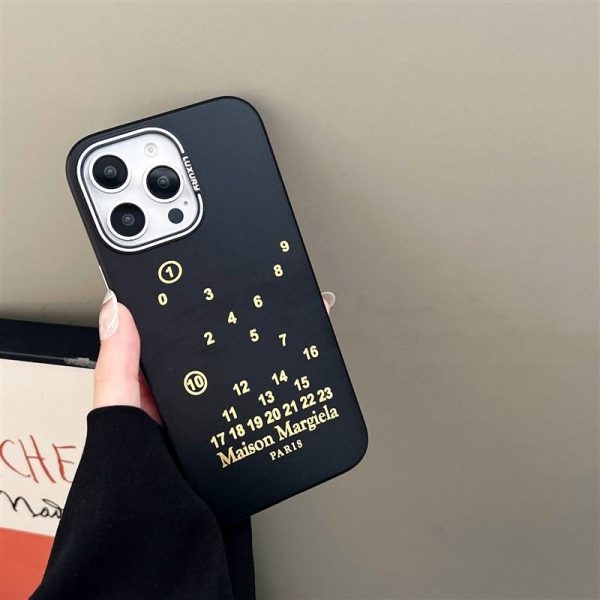 メゾン マルジェラ iPhone16ケース ハイブランド アイフォン15ケース margiela メンズ マルジェラ スマホケース 人気ブランド  iphone14pro/13/12 promax ケース 格好いい - 画像 (5)