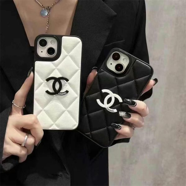 chanel iphone16pro/15ケース ハイブランド シャネル iphone14/14プロケース スマホケース シャネル風 iphone13/12ケース ブランド コピー レザー 携帯ケース iphone12pro max ケース 芸能人