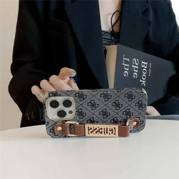 iphone17 ケース ブランド 人気 ゲス iphone16/16pro ケース ベルト付き guess スマホケース 流行り iphone15/14/13 ケース 衝撃 に 強い かわいい - 画像 (2)